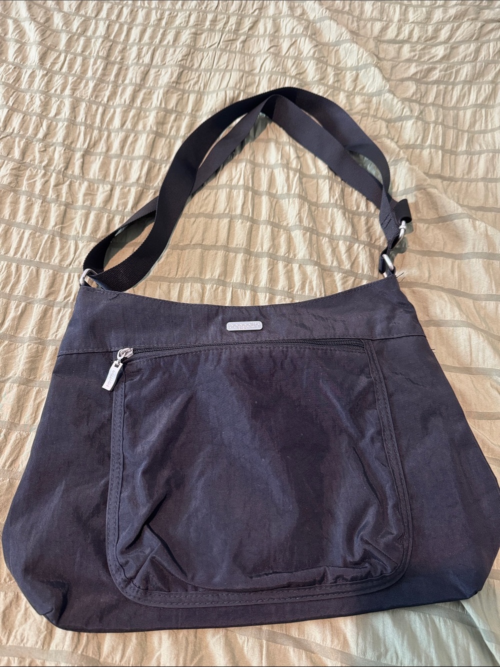 Baggallini medium hobo bag